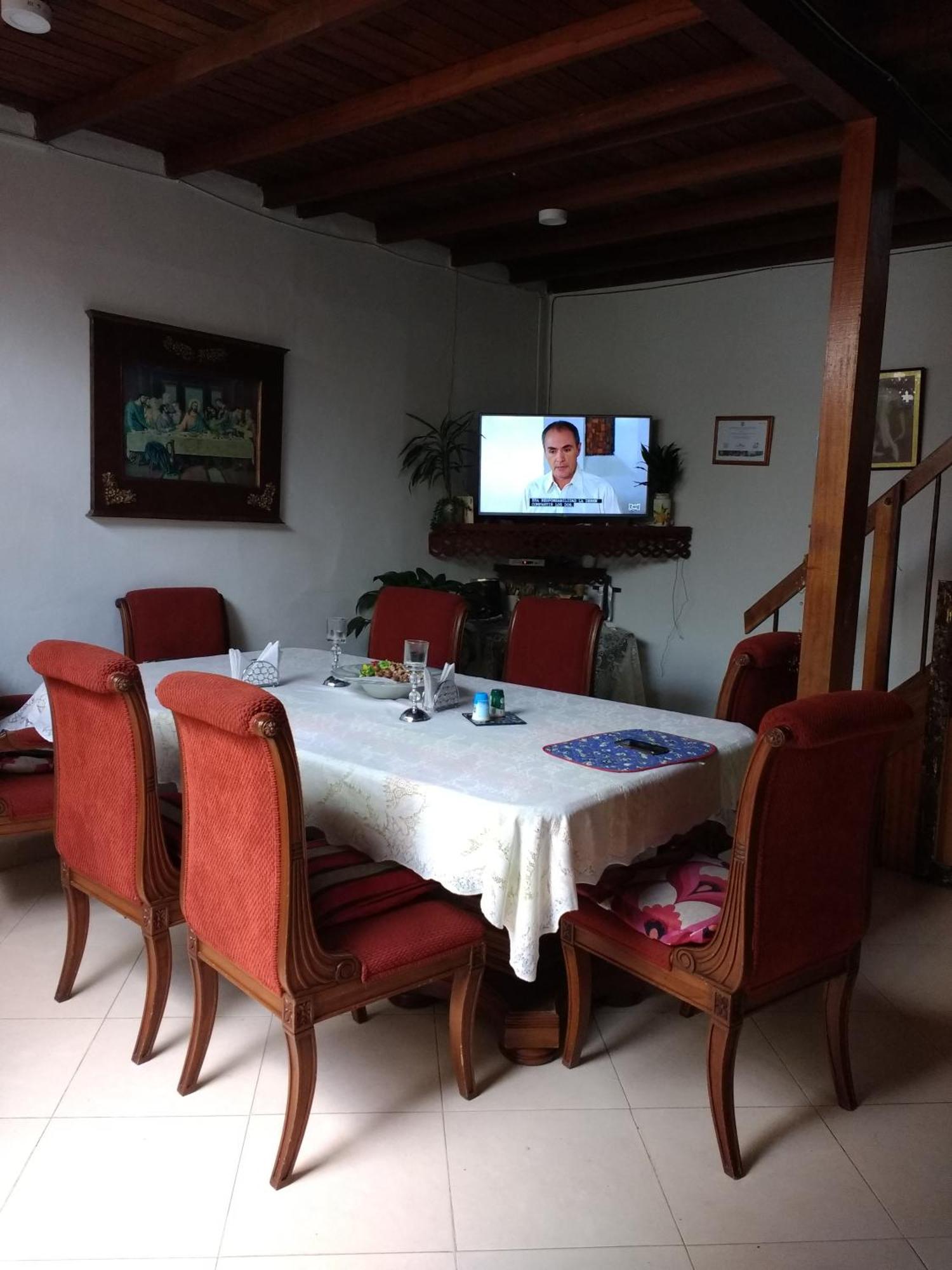 Hostal Famihotel Fundadores Jardín Εξωτερικό φωτογραφία