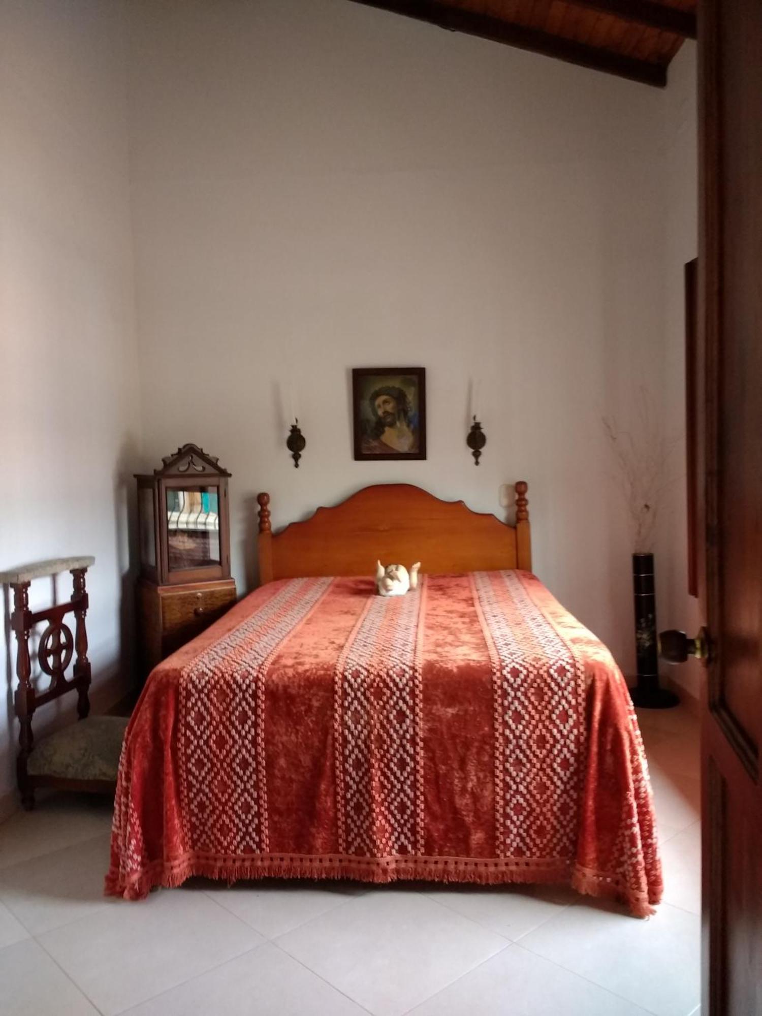 Hostal Famihotel Fundadores Jardín Εξωτερικό φωτογραφία
